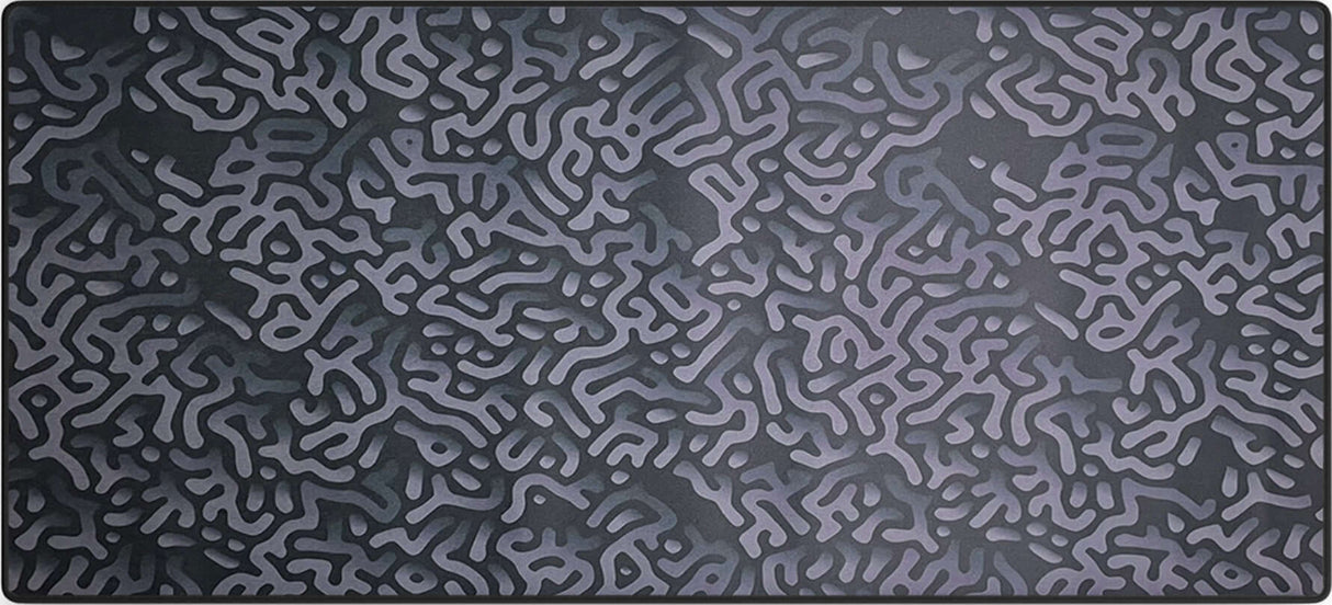 Donkergrijze gaming muismat met abstract koraalachtig patroon in XXL-formaat (900x400mm) en antislip onderzijde