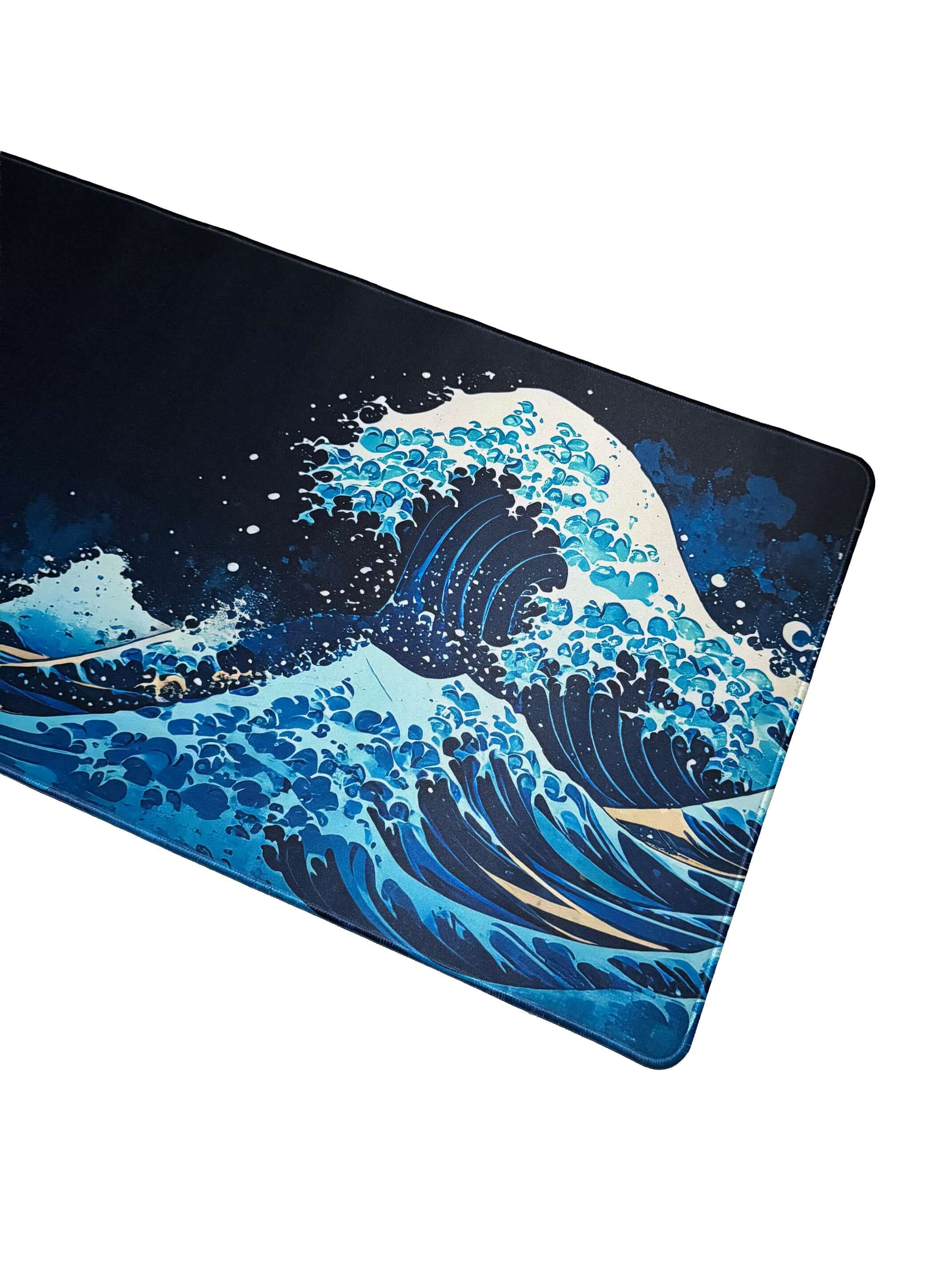 Gaming muismat met klassieke Japanse zeegolf in traditionele stijl – blauw-wit ontwerp